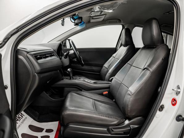 Honda Vezel I Рестайлинг с пробегом 2018 года, цена 1 799 000 рублей, 71609 км, внедорожник, Автокод Объявления