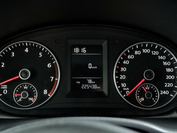 Volkswagen Caddy III Рестайлинг с пробегом 2011 года, цена 785 000 рублей, 225437 км, компактвэн, Автокод Объявления