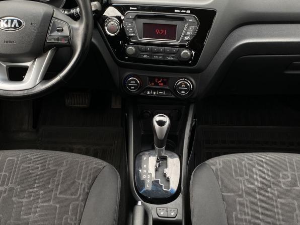 Kia Rio III с пробегом 2013 года, цена 899 000 рублей, 152327 км, хэтчбек, Автокод Объявления