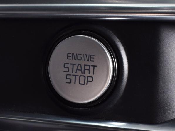 Kia K5 III с пробегом 2021 года, цена 2 399 995 рублей, 110851 км, седан, Автокод Объявления