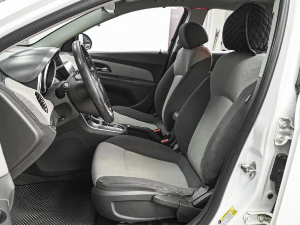 Chevrolet Cruze I с пробегом 2010 года, цена 595 000 рублей, 287406 км, седан, Автокод Объявления