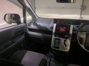 Toyota Voxy II (R70) Новосибирск  - изображение 35