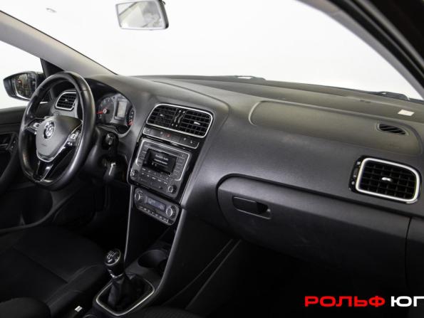 Volkswagen Polo V Рестайлинг с пробегом 2017 года, цена 888 000 рублей, 168560 км, седан, Автокод Объявления