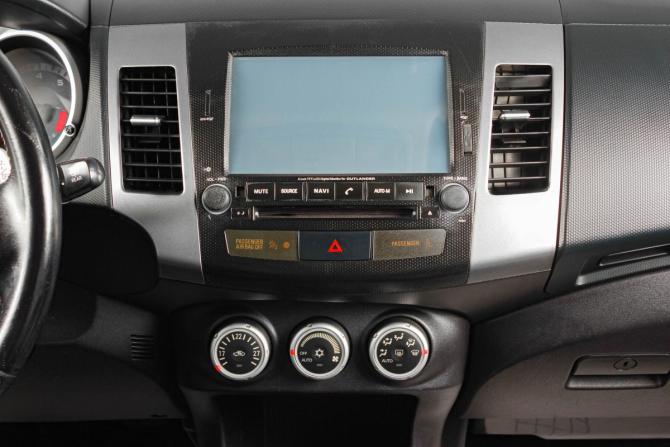 Mitsubishi Outlander II с пробегом 2007 года, цена 1 159 000 рублей, 220800 км, внедорожник, Автокод Объявления