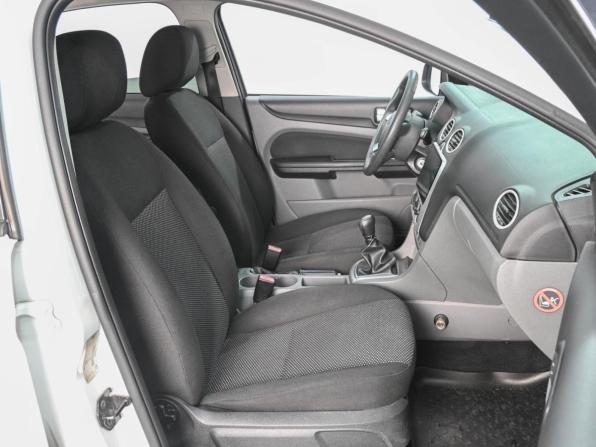 Ford Focus II Рестайлинг с пробегом 2010 года, цена 700 000 рублей, 214752 км, хэтчбек, Автокод Объявления
