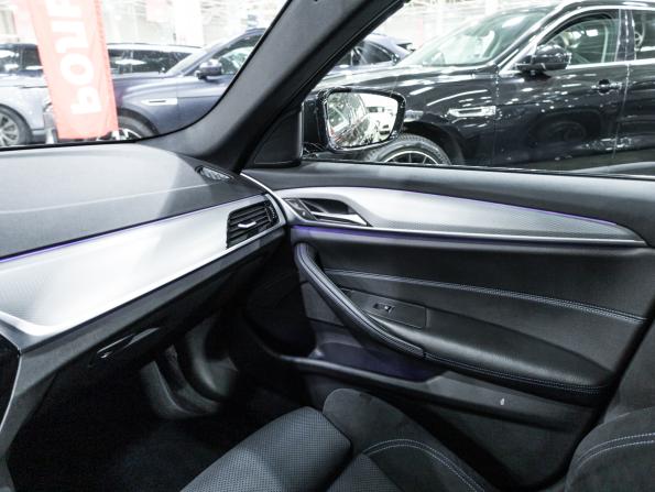 BMW 5 серии VII (G30/G31/G38) с пробегом 2018 года, цена 3 410 900 рублей, 89000 км, седан, Автокод Объявления