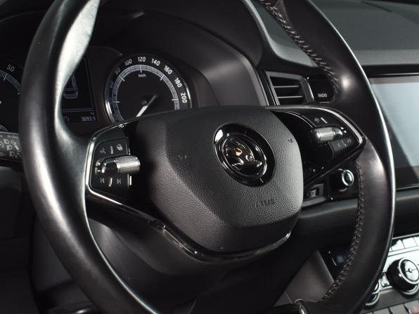 Skoda Kodiaq I с пробегом 2021 года, цена 2 774 995 рублей, 64572 км, внедорожник, Автокод Объявления