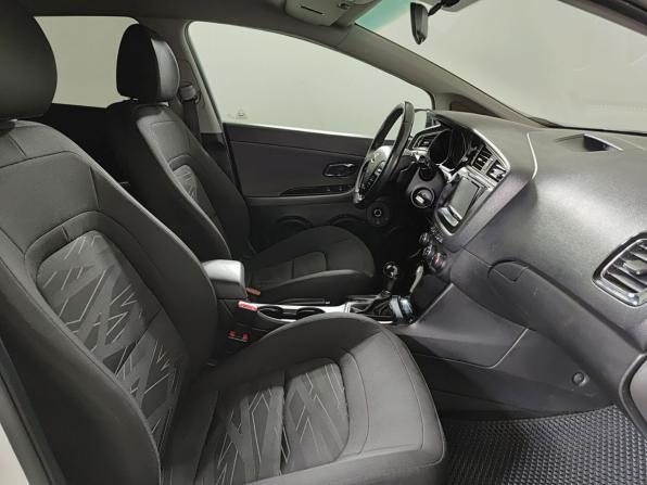 Kia Ceed II Рестайлинг с пробегом 2017 года, цена 1 475 000 рублей, 84670 км, хэтчбек, Автокод Объявления