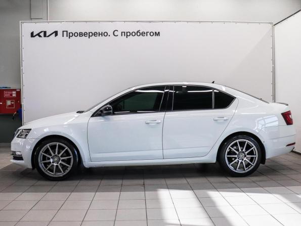 Skoda Octavia III (A7) Рестайлинг с пробегом 2017 года, цена 1 780 000 рублей, 167280 км, лифтбек, Автокод Объявления