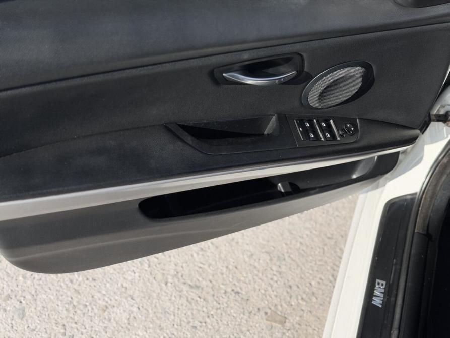 BMW 3 серии V (E90/E91/E92/E93) Волгоград  - изображение 30