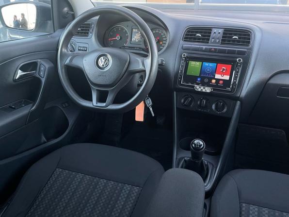Volkswagen Polo V Рестайлинг с пробегом 2017 года, цена 750 000 рублей, 184594 км, седан, Автокод Объявления