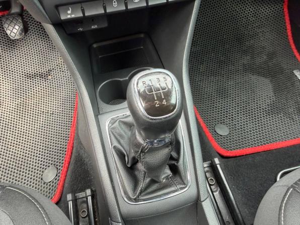 Skoda Rapid I с пробегом 2014 года, цена 575 000 рублей, 333200 км, лифтбек, Автокод Объявления