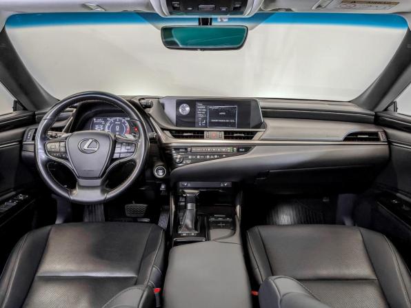 Lexus ES VII с пробегом 2020 года, цена 3 300 000 рублей, 144669 км, седан, Автокод Объявления