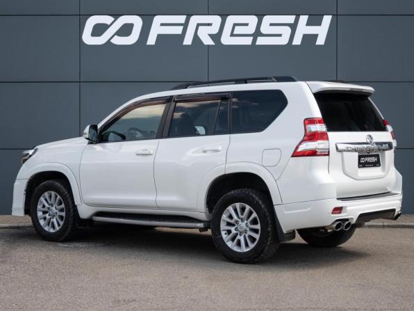Toyota Land Cruiser Prado 150 Series Рестайлинг 1 с пробегом 2016 года, цена 3 565 000 рублей, 206043 км, внедорожник, Автокод Объявления