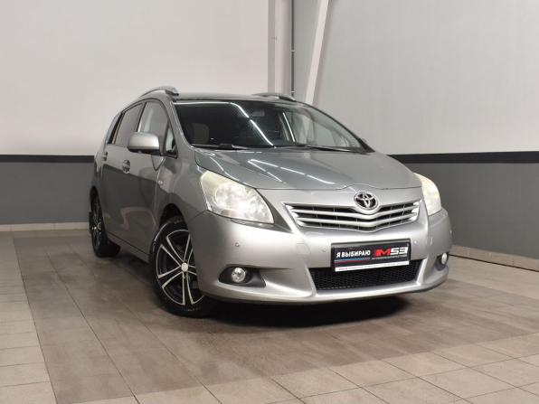 Toyota Verso I с пробегом 2012 года, цена 1 099 995 рублей, 262886 км, компактвэн, Автокод Объявления