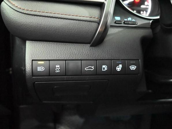Toyota Camry VIII (XV70) с пробегом 2018 года, цена 2 650 000 рублей, 176414 км, седан, Автокод Объявления