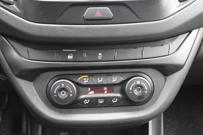 Lada (ВАЗ) Vesta I с пробегом 2021 года, цена 1 075 000 рублей, 79000 км, седан, Автокод Объявления