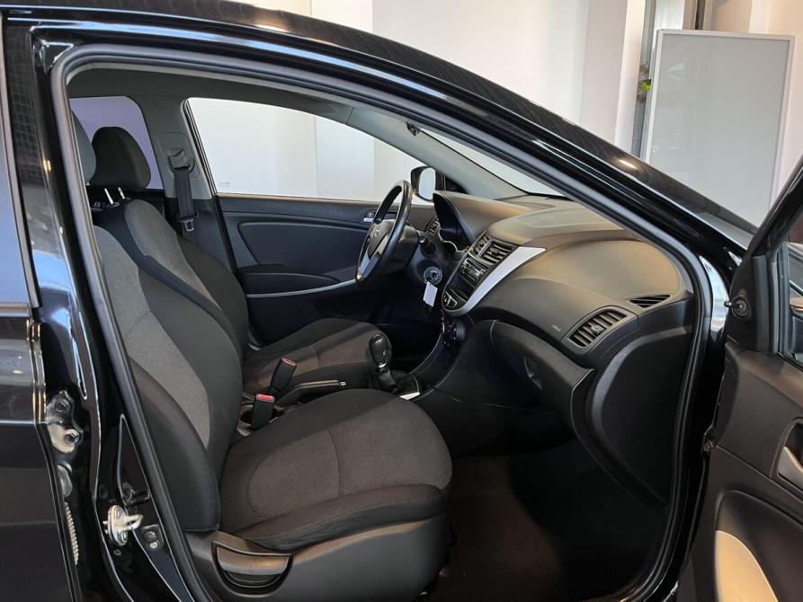 Hyundai Solaris I Чебоксары  - изображение 27