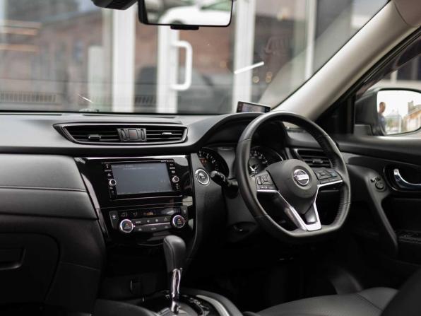 Nissan X-Trail III Рестайлинг с пробегом 2018 года, цена 2 100 000 рублей, 54473 км, внедорожник, Автокод Объявления