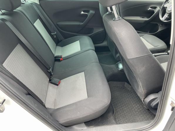 Volkswagen Polo V с пробегом 2014 года, цена 899 000 рублей, 165425 км, седан, Автокод Объявления
