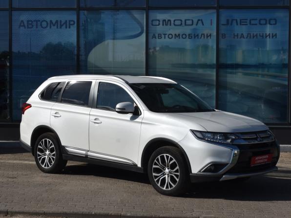 Mitsubishi Outlander III Рестайлинг 2 с пробегом 2015 года, цена 1 490 000 рублей, 138796 км, внедорожник, Автокод Объявления