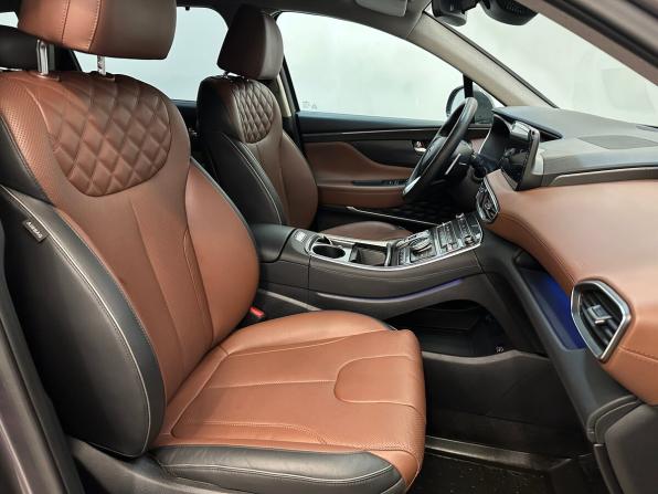 Hyundai Santa Fe IV Рестайлинг с пробегом 2022 года, цена 3 580 000 рублей, 97118 км, внедорожник, Автокод Объявления