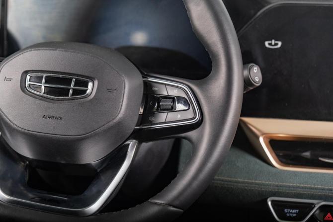 Geely Monjaro I Рестайлинг с пробегом 2024 года, цена 3 109 000 рублей, 11000 км, внедорожник, Автокод Объявления