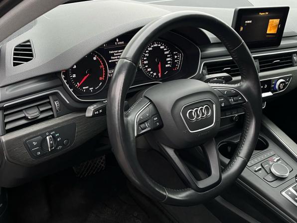 Audi A4 V (B9) с пробегом 2019 года, цена 2 170 000 рублей, 132300 км, седан, Автокод Объявления
