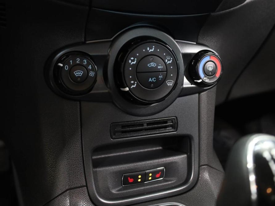 Ford Fiesta Mk6 Рестайлинг Ростов-на-Дону  - изображение 14