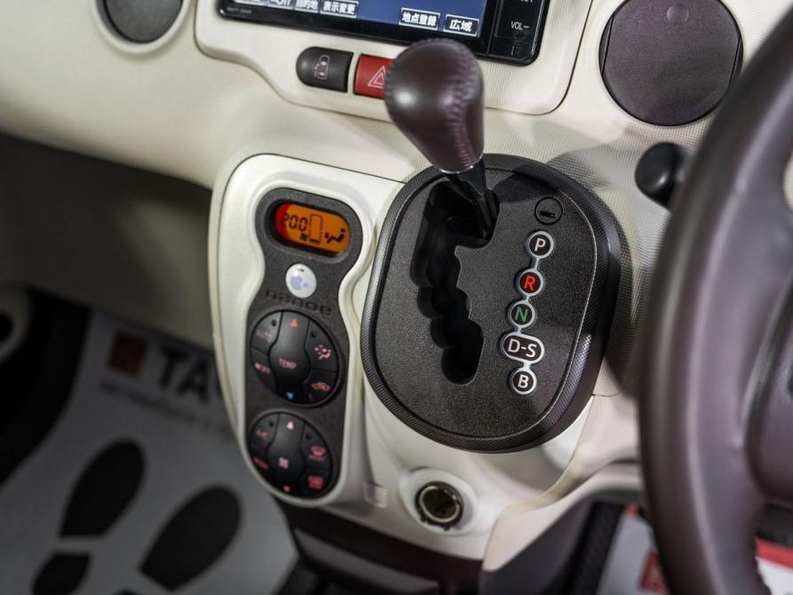 Toyota Spade Иркутск  - изображение 13