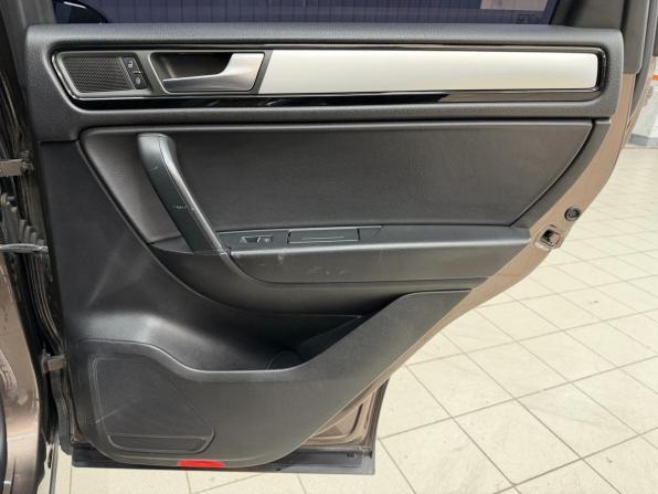 Volkswagen Touareg II с пробегом 2010 года, цена 2 200 000 рублей, 234192 км, внедорожник, Автокод Объявления