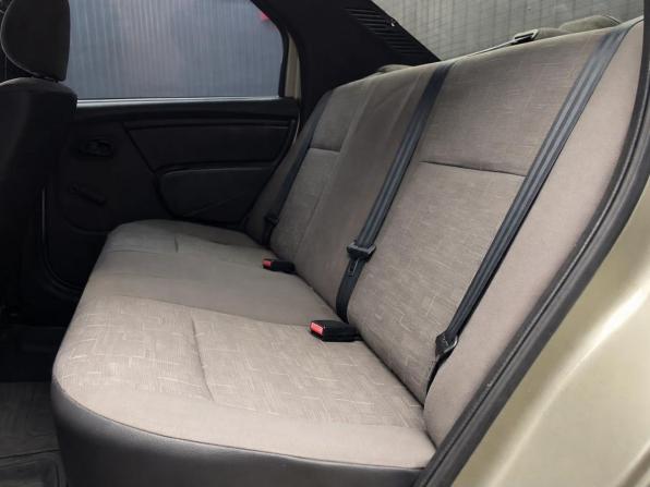 Renault Logan I Рестайлинг с пробегом 2010 года, цена 367 000 рублей, 197382 км, седан, Автокод Объявления