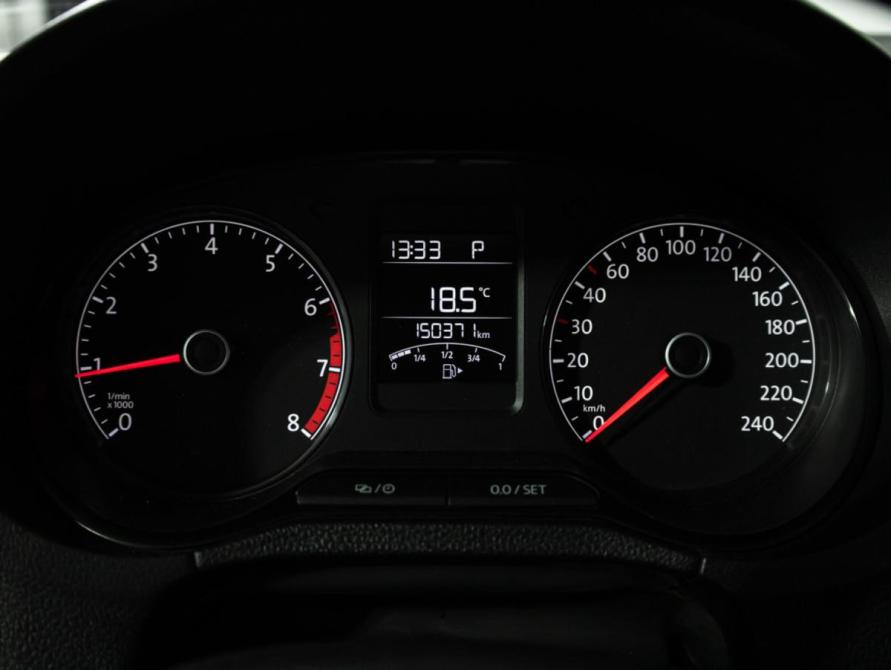 Volkswagen Polo V Рестайлинг Санкт-Петербург  - изображение 12