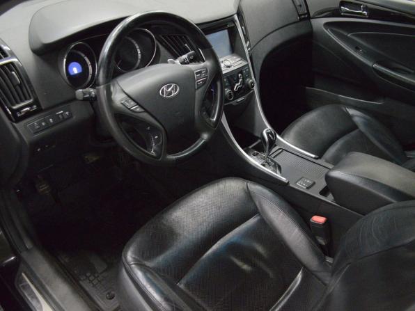 Hyundai Sonata VI (YF) с пробегом 2011 года, цена 900 000 рублей, 194270 км, седан, Автокод Объявления