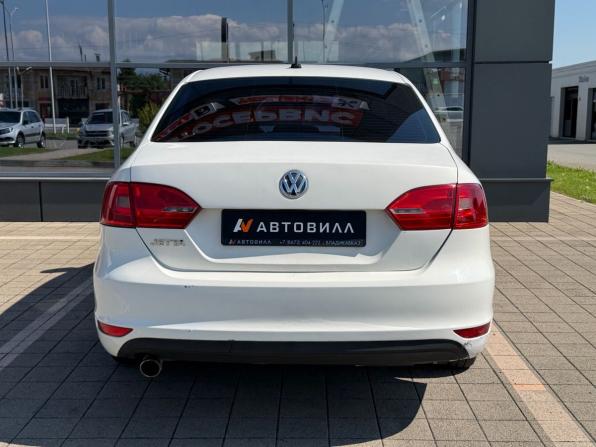 Volkswagen Jetta VI с пробегом 2014 года, цена 620 000 рублей, 271099 км, седан, Автокод Объявления