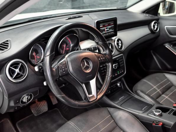 Mercedes-Benz GLA I (X156) с пробегом 2015 года, цена 1 615 000 рублей, 206534 км, внедорожник, Автокод Объявления