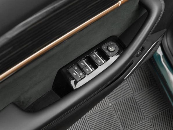 Geely Monjaro I с пробегом 2023 года, цена 3 260 000 рублей, 36679 км, внедорожник, Автокод Объявления