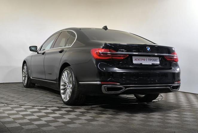 BMW 7 серии VI (G11/G12) с пробегом 2015 года, цена 3 960 000 рублей, 168899 км, седан, Автокод Объявления