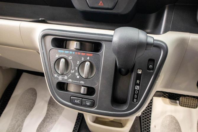 Toyota Passo III Рестайлинг с пробегом 2019 года, цена 1 249 000 рублей, 32000 км, хэтчбек, Автокод Объявления