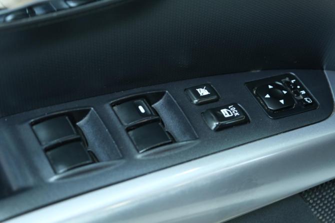 Mitsubishi Outlander II Рестайлинг с пробегом 2010 года, цена 1 249 000 рублей, 193000 км, внедорожник, Автокод Объявления
