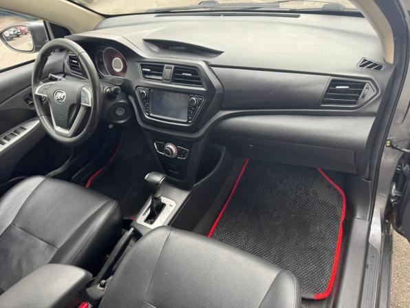 Lifan X50 с пробегом 2015 года, цена 359 000 рублей, 76049 км, хэтчбек, Автокод Объявления