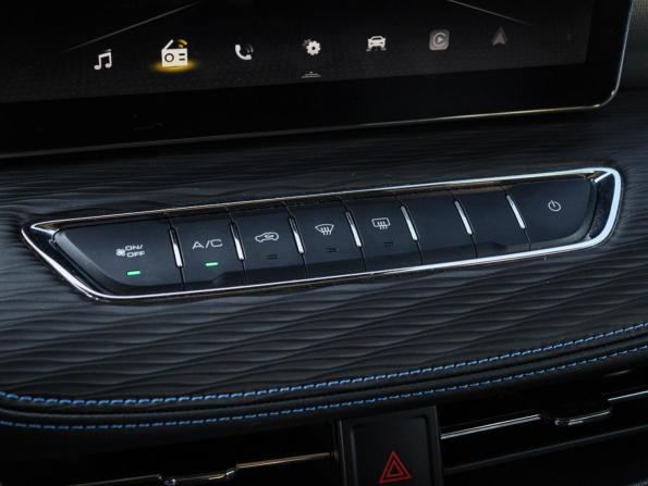 Haval Jolion I с пробегом 2023 года, цена 2 090 000 рублей, 6635 км, внедорожник, Автокод Объявления