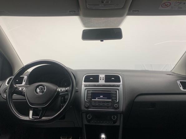 Volkswagen Polo V Рестайлинг с пробегом 2016 года, цена 1 149 000 рублей, 85874 км, седан, Автокод Объявления