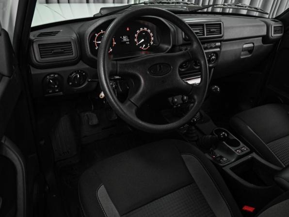 Lada (ВАЗ) Niva Legend I с пробегом 2025 года, цена 949 000 рублей, 5563 км, внедорожник, Автокод Объявления