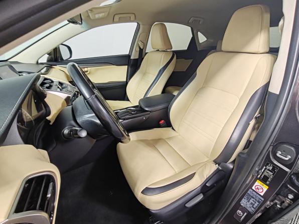 Lexus NX I с пробегом 2015 года, цена 2 349 000 рублей, 220624 км, внедорожник, Автокод Объявления