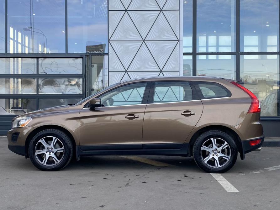 Volvo XC60 I Москва  - изображение 8