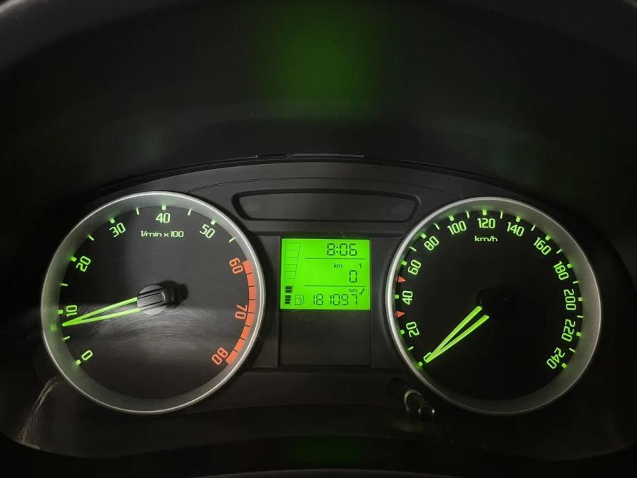 Skoda Fabia II Москва  - изображение 15