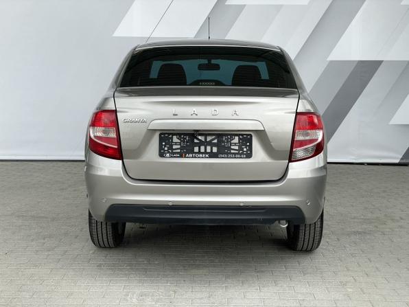 Lada (ВАЗ) Granta I Рестайлинг с пробегом 2022 года, цена 698 000 рублей, 75885 км, седан, Автокод Объявления