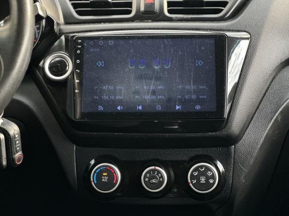 Kia Rio III Рестайлинг с пробегом 2015 года, цена 840 000 рублей, 150316 км, седан, Автокод Объявления