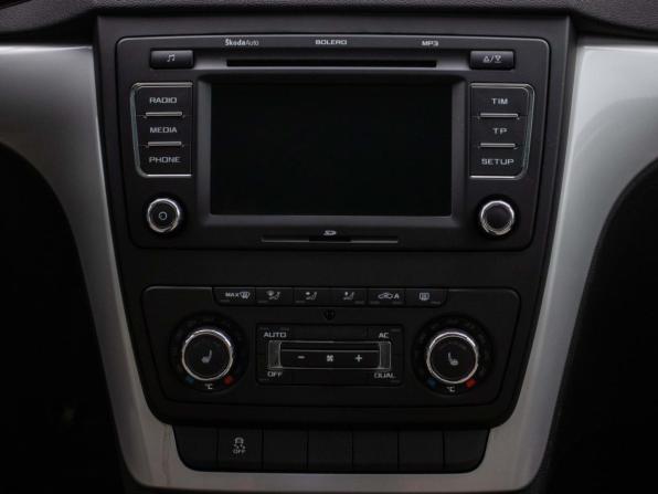 Skoda Yeti I с пробегом 2012 года, цена 954 000 рублей, 63048 км, внедорожник, Автокод Объявления